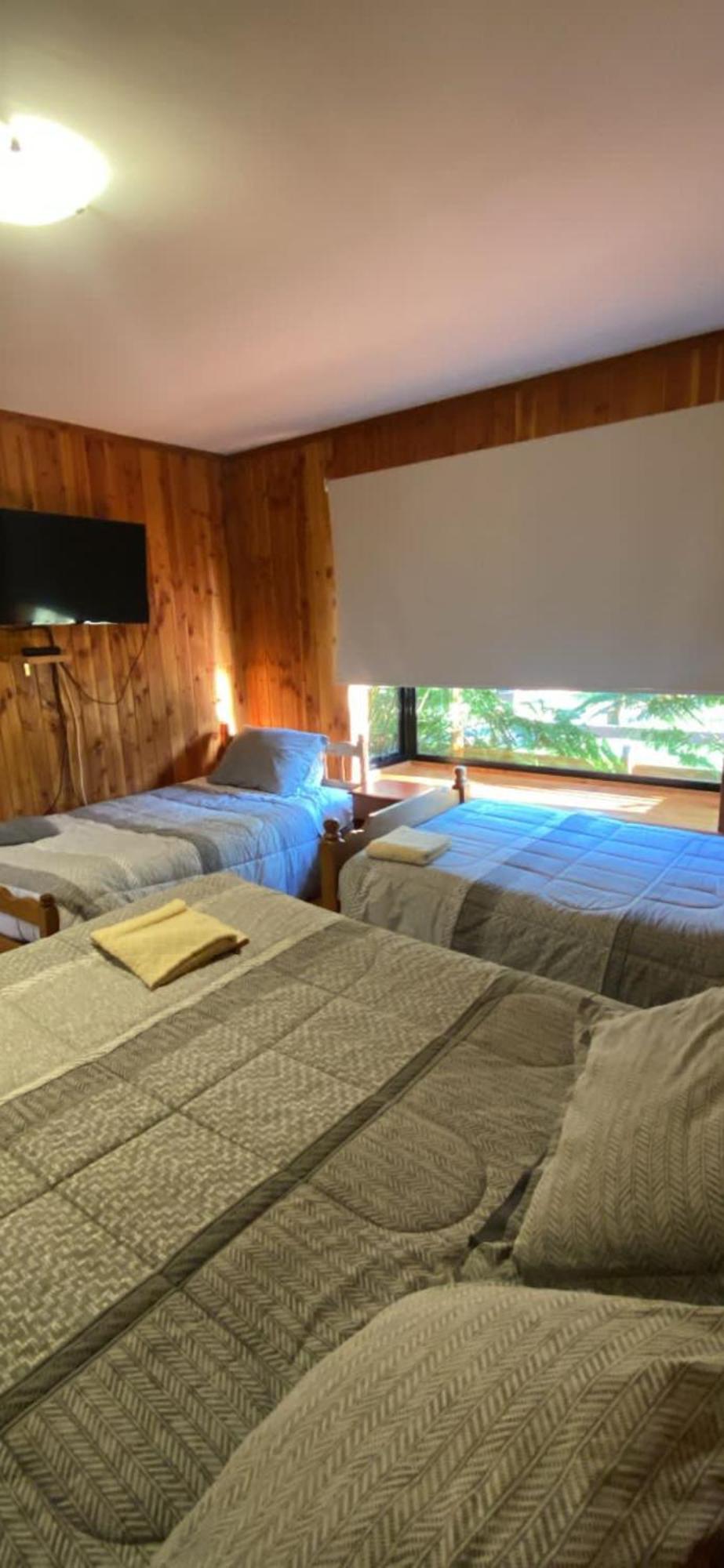 Hotel Pitrufquén Szoba fotó