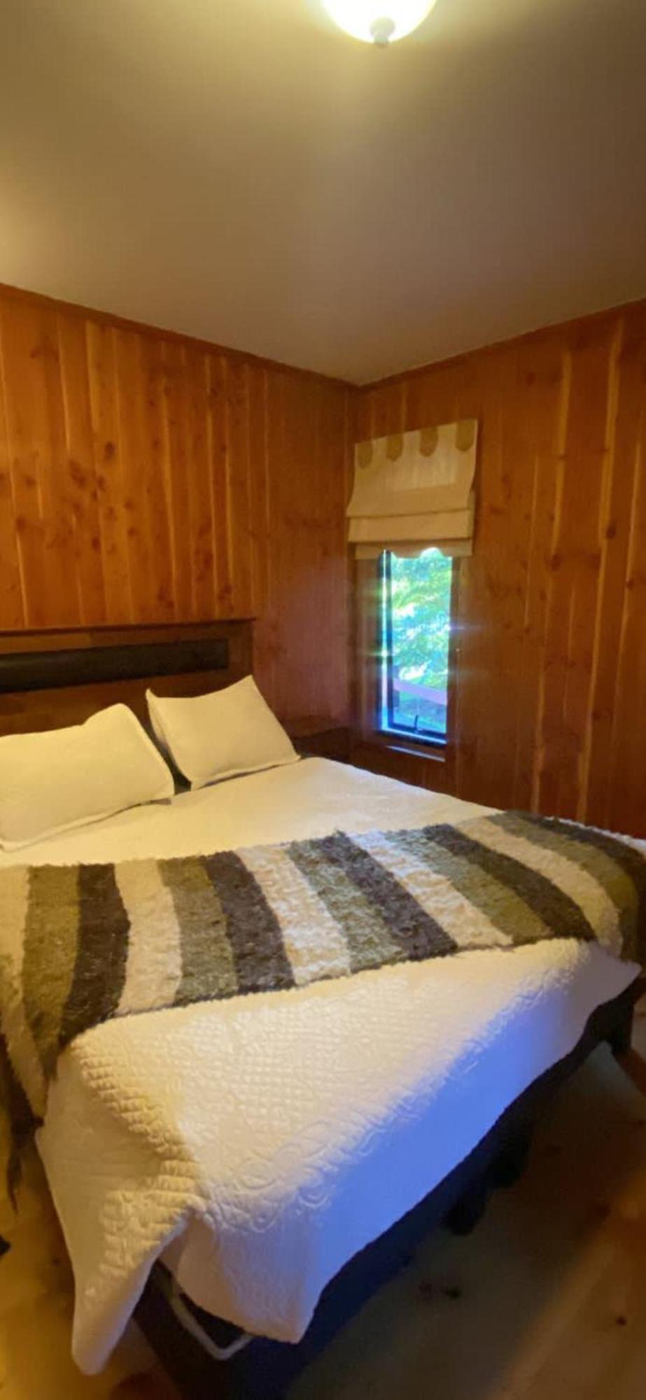 Hotel Pitrufquén Szoba fotó
